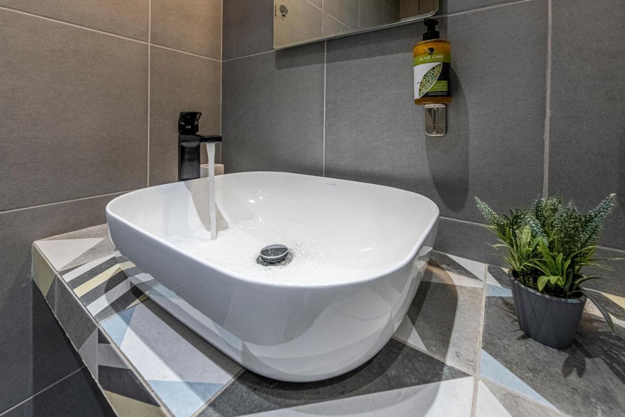 Athenian Boutique Apartments Ngoại thất bức ảnh